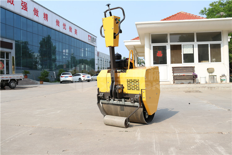 天氣轉(zhuǎn)冷,小型壓路機(jī)為什么會出現(xiàn)不能啟動的情況？
